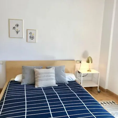 Ramon Y Cajal Apartment *
